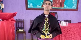 Candidato a vereador em Itaúna se autoproclama padre e apoia campanha em Juatuba