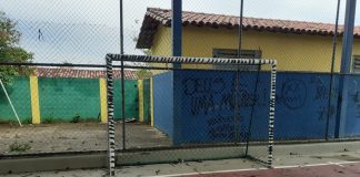 Vândalos depredam quadras no Morada Nova e Cidade Nova