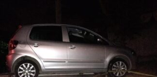 Mulher envolvida na receptação de veículo roubado é presa pela PM em Itaúna