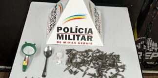 Homem é preso com 42 pinos de cocaína no bairro Santanense em Itaúna