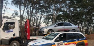 Toyota /Corolla roubado no Morro do Sol é recuperado pela PM, menores estavam envolvidos no crime