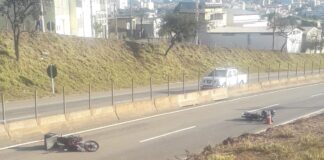 Motos colidem na MG 050 e homem sofre traumatismo cranioencefálico
