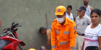 Colisão entre moto e carro deixa motoqueiro ferido no Irmãos Auler