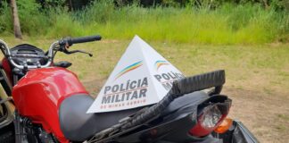 PM apreende moto irregular na zona rural de Vista Alegre