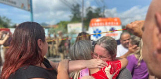 Mais uma invasão e morte de alunos, desta vez o alvo foi uma creche em Blumenau, Santa Catarina