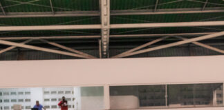 Jogador Falcão participou de evento beneficente em Itaúna e lotou ginásio da UIT