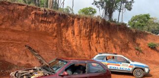 Homens furtam e depenam WG GOL em zona rural de Itatiaiuçu
