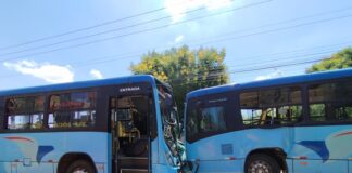 15 pessoas ficam feridas em acidente envolvendo ônibus coletivos em Pará de Minas