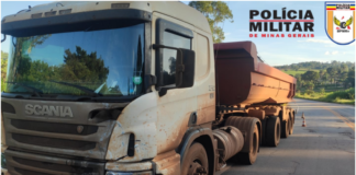 Atualização: Conversão direta na rodovia causou acidente entre caminhão e automóvel na MG 431