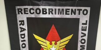 PM prende suspeitos de tráfico de drogas e furto, recuperando materiais roubados