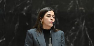 Mulher que tentou agredir deputada Lohanna é condenada