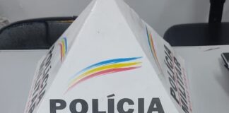 PM prende homem por tráfico de drogas e usuário, apreende crack e cocaína em Itaúna