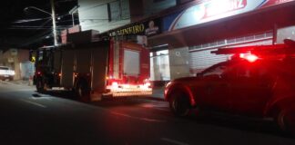 Incêndio em restaurante no Centro de Itaúna é controlado pelos Bombeiros
