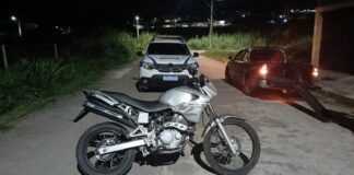 Motocicleta furtada em Divinópolis é encontrada abandonada no bairro Sion, em Itaúna