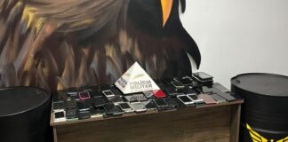 Celular furtado é recuperado em loja no centro de Itaúna