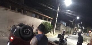 Capotamento em Itaúna