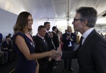 Superintendente da APAE de Itaúna é homenageada com a Medalha Juscelino Kubitschek