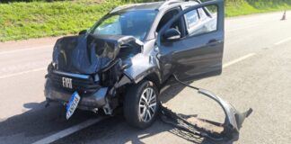 Capotamento é registrado na MG-050 em Itaúna