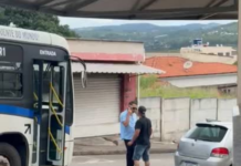 Confusão no Parque Jardim Santanense termina em agressão entre motorista de ônibus e condutor de veículo
