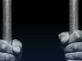 Polícia Militar prende foragida da Justiça durante Operação Impacto em Itatiaiuçu