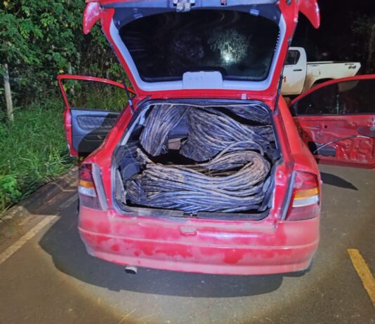PM impede furto de duas toneladas de fios de cobre em Itatiaiuçu