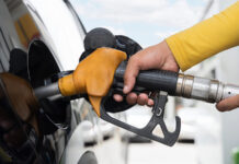 Procon-MPMG identifica aumentos de até 50% e autua postos em operação