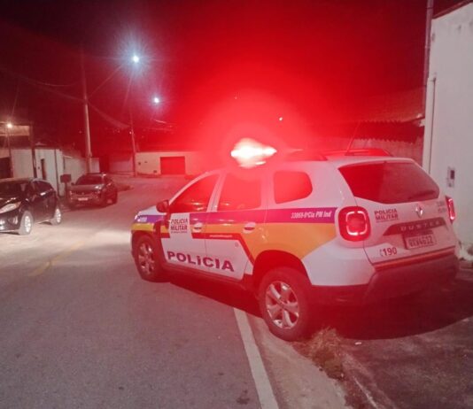 Ação da PM termina em prisão após ocorrência de violência doméstica em Itaúna