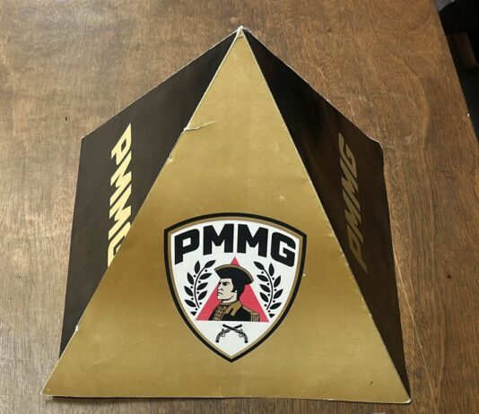 Confusão com faca em porta de escola mobiliza Polícia Militar em Itaúna