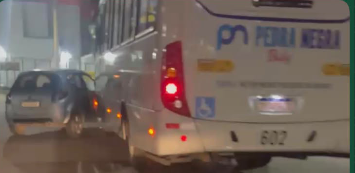 acidente moto e onibus