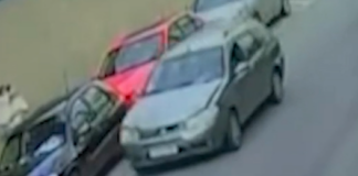 Motorista que bateu em carro estacionado no centro de Itaúna ainda não foi identificado