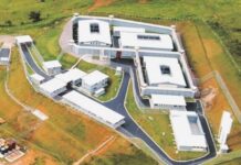 Preparativos para inauguração do presídio entram na reta final com obras de rede de esgoto