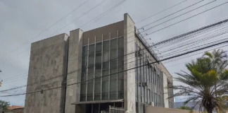 Regulamentação de carros oficiais da Câmara mantém “brechas” com autorização da presidência