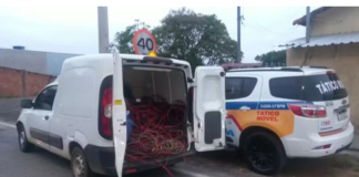Grupo furta cabos de fios de cobre e na fulga criminoso tenta atropelar militar