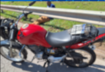 Pneu de moto estoura e motociclista perde controle na MG-050; no momento do acidente, jovem que trabalha como mototáxi realizava uma corrida