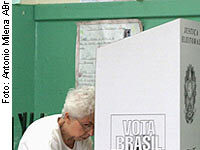 INSS vai aceitar comparecimento nas urnas como prova de vida
